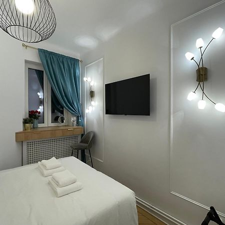 Studio Alice Romana Square Lägenhet Bukarest Exteriör bild